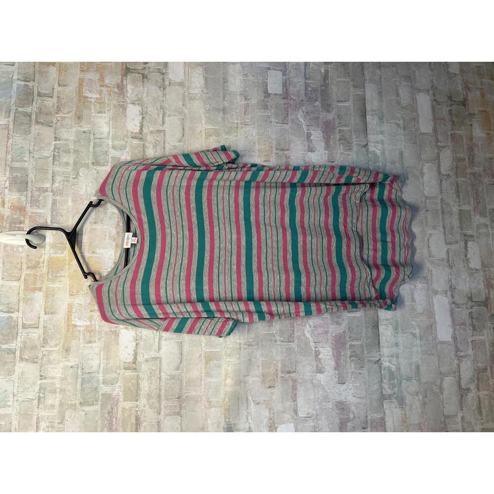 LuLaRoe Irma Top NWOT XS